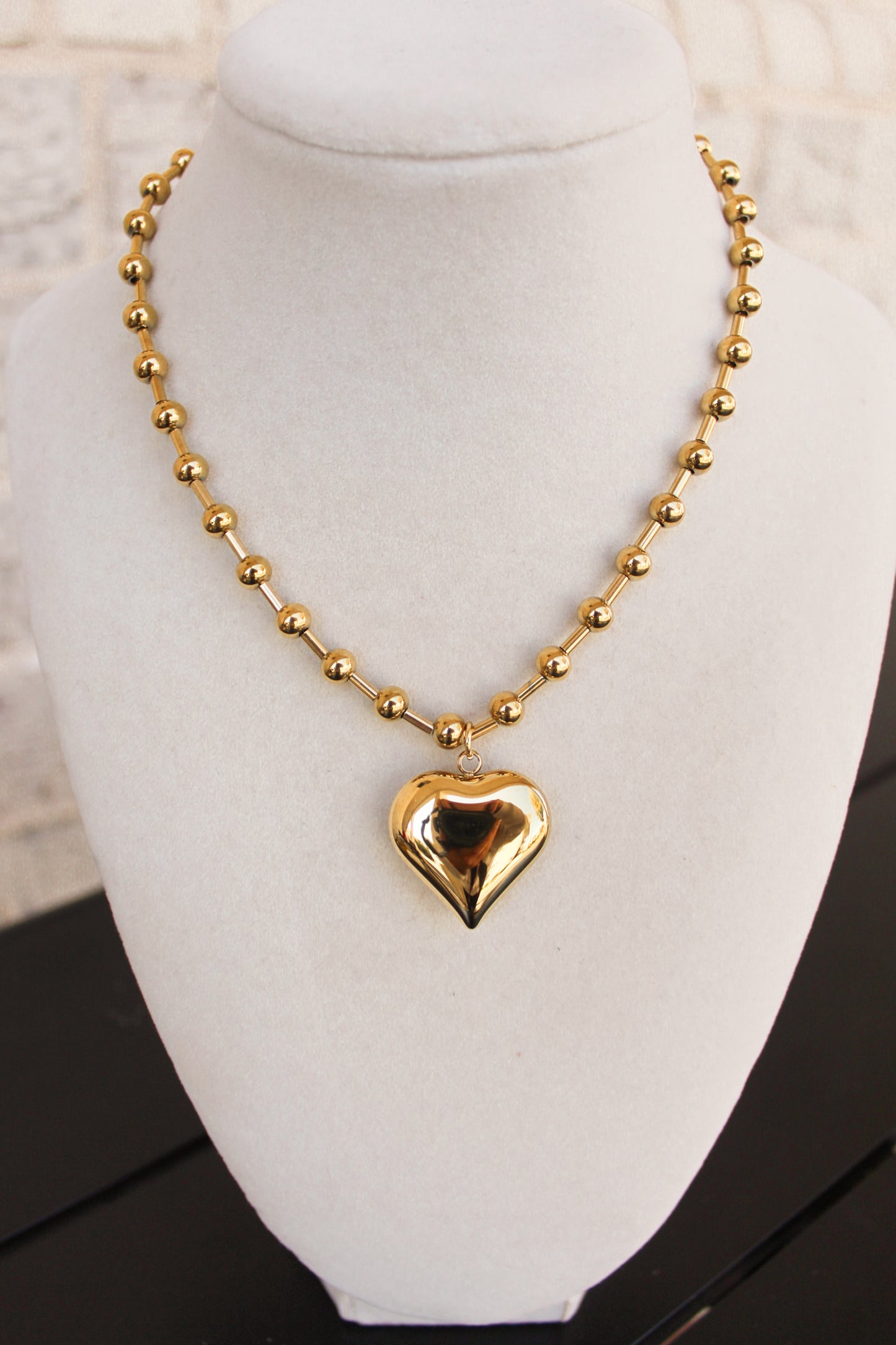 Gold Heart Pendant Necklace