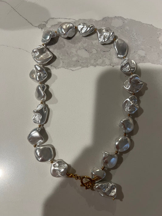 Chunky Pearl Necklace